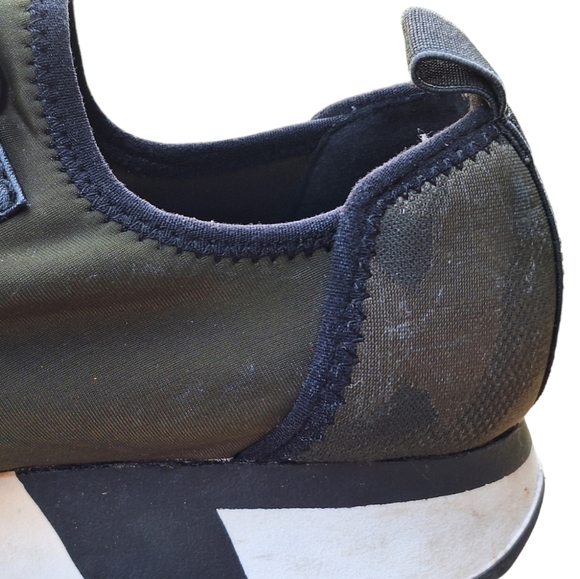 Steve Madden "Arctic" army green sneakers size 8US - Picture 9 of 10